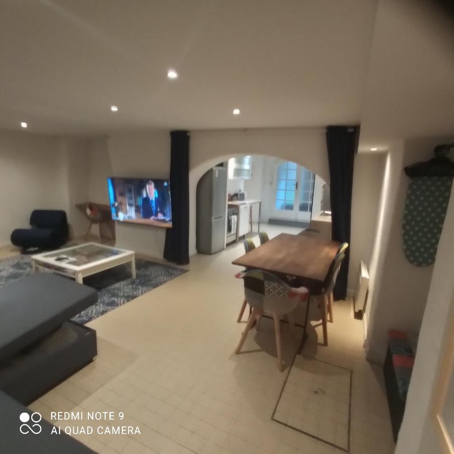 Charming And Modern Cave In The Heart Of The Port Apartment Nice Luaran gambar