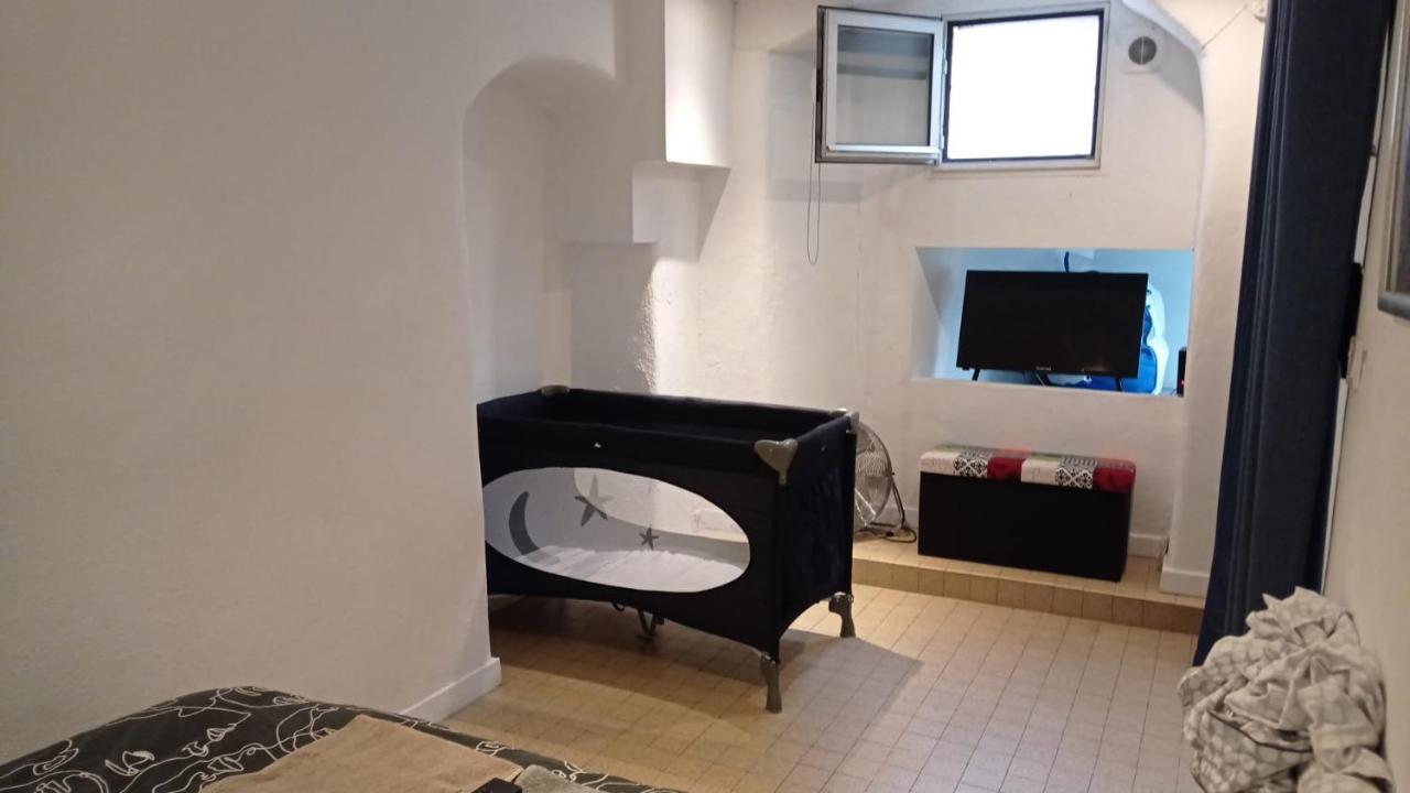 Charming And Modern Cave In The Heart Of The Port Apartment Nice Luaran gambar